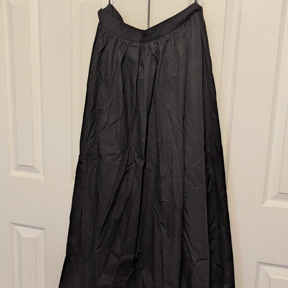 Linen Pleated Maxi Skirt - Picture 2 of 5